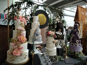 salon-du-mariage-alternatif-atypique-londres-cake-design-wedding-cake