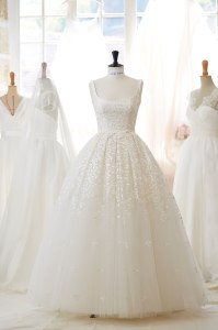 nouvelles-tendances-mariage-robe-de-mariee-catwalk-2019