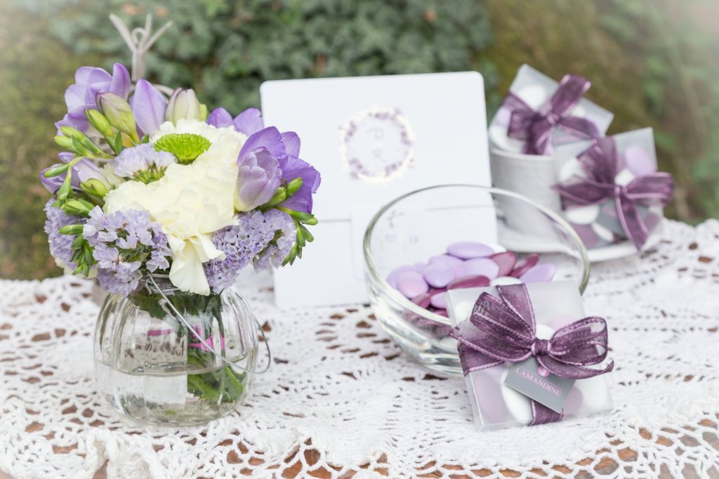 tendances-mariage-cadeaux-de-mariés-dragées-lamandine-carterie-carteland