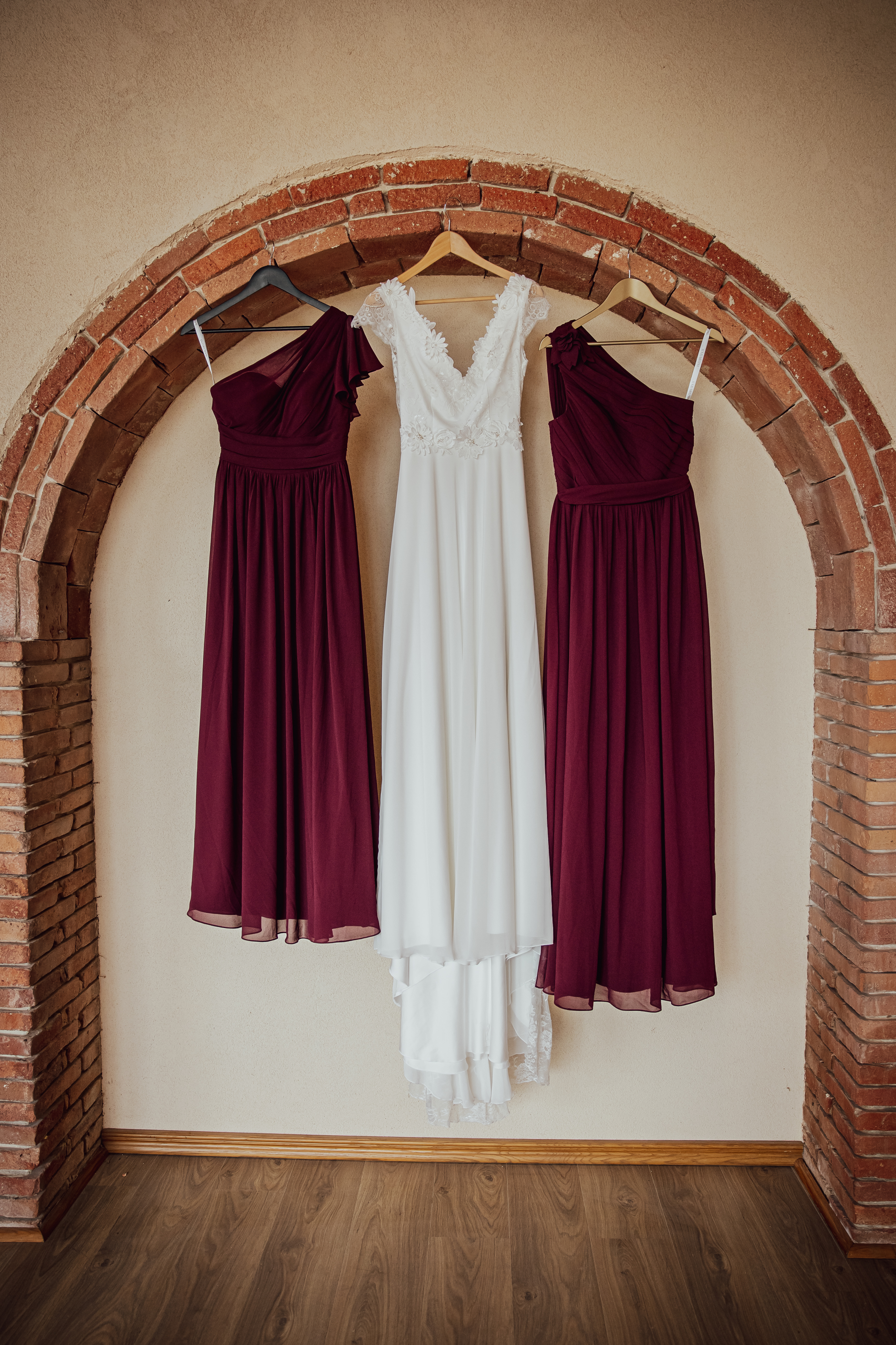 inspiration-mariage-color-block-burgundy