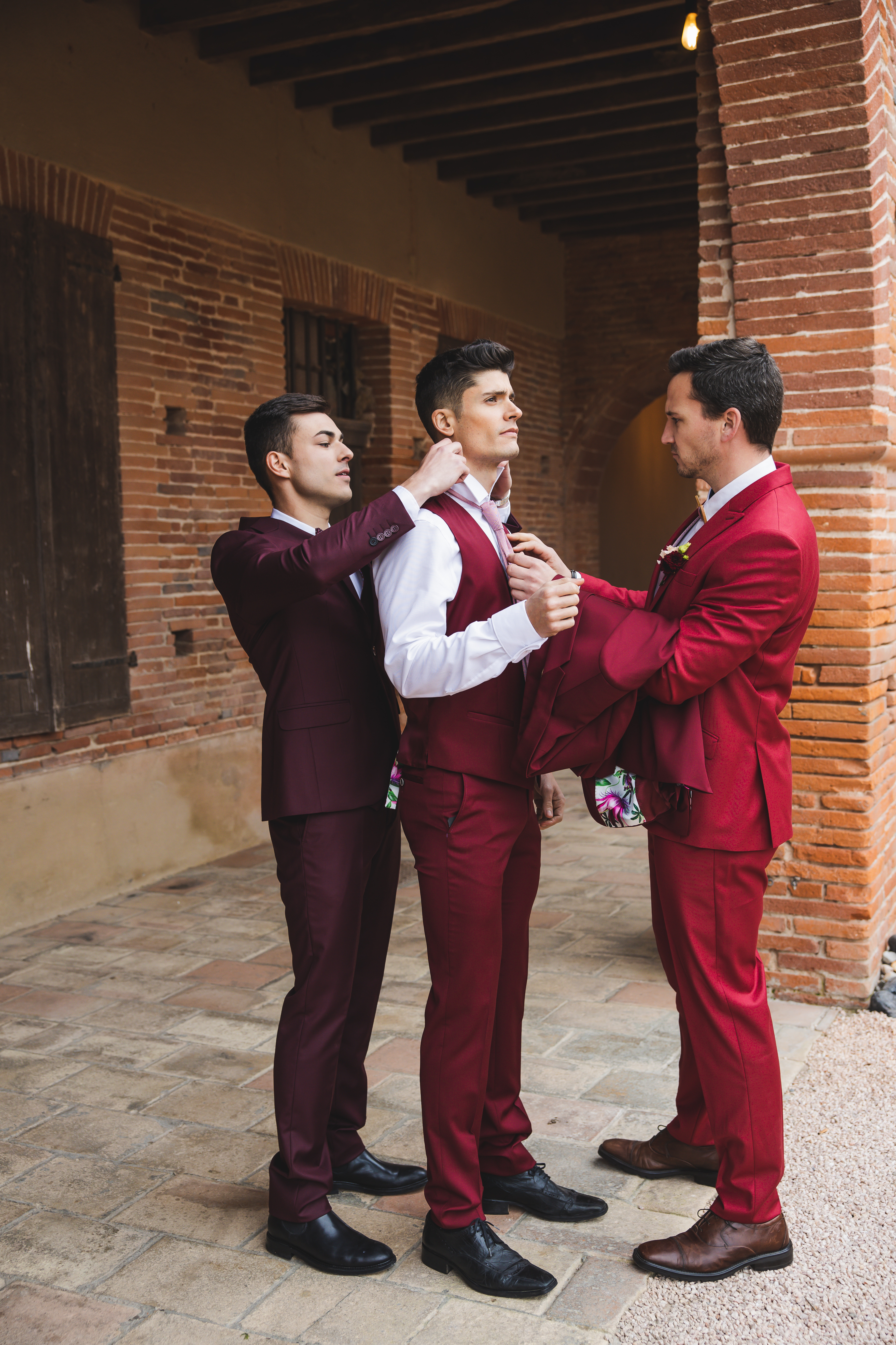 inspiration-mariage-color-block-burgundy
