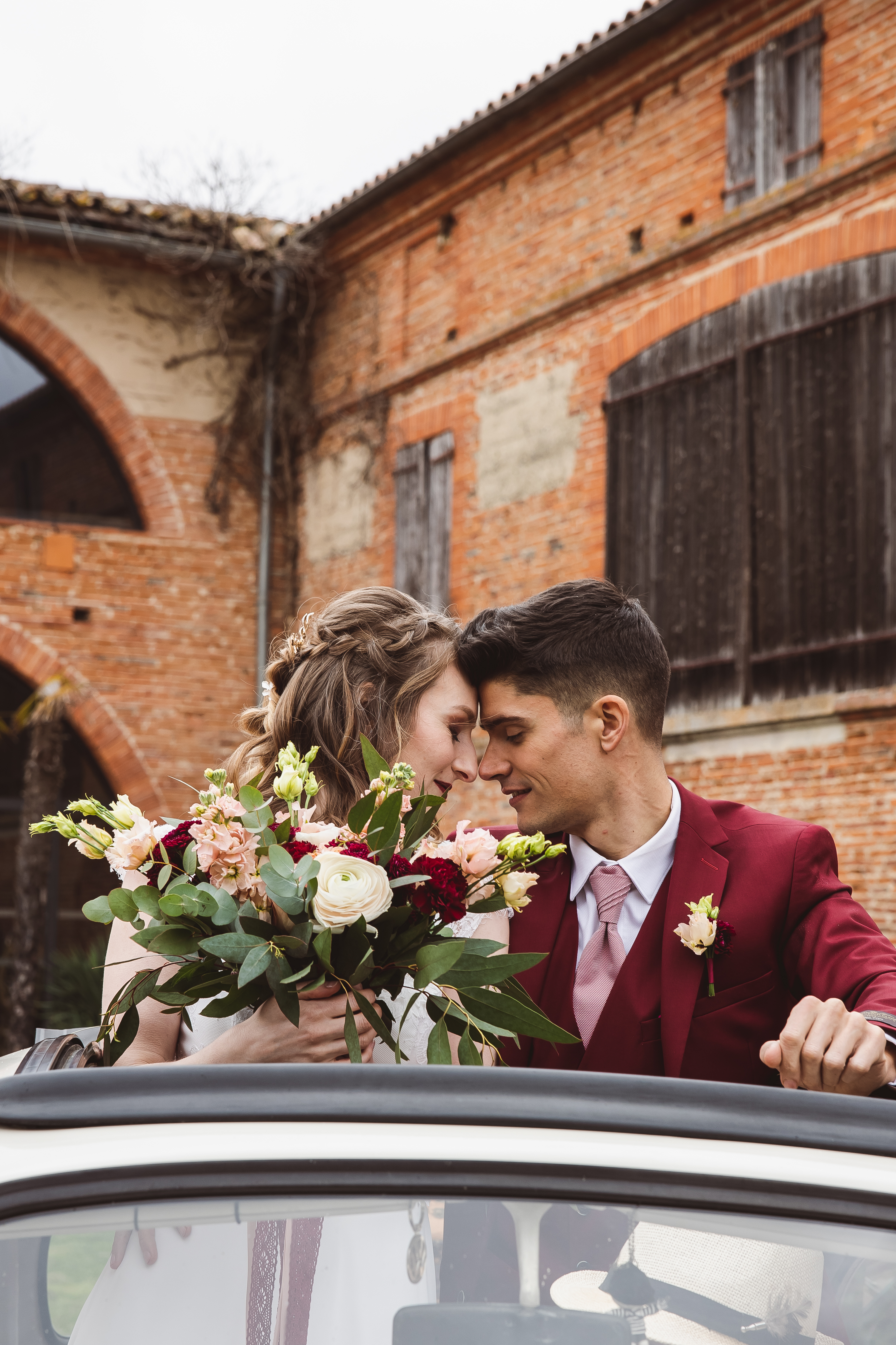 inspiration-mariage-color-block-burgundy