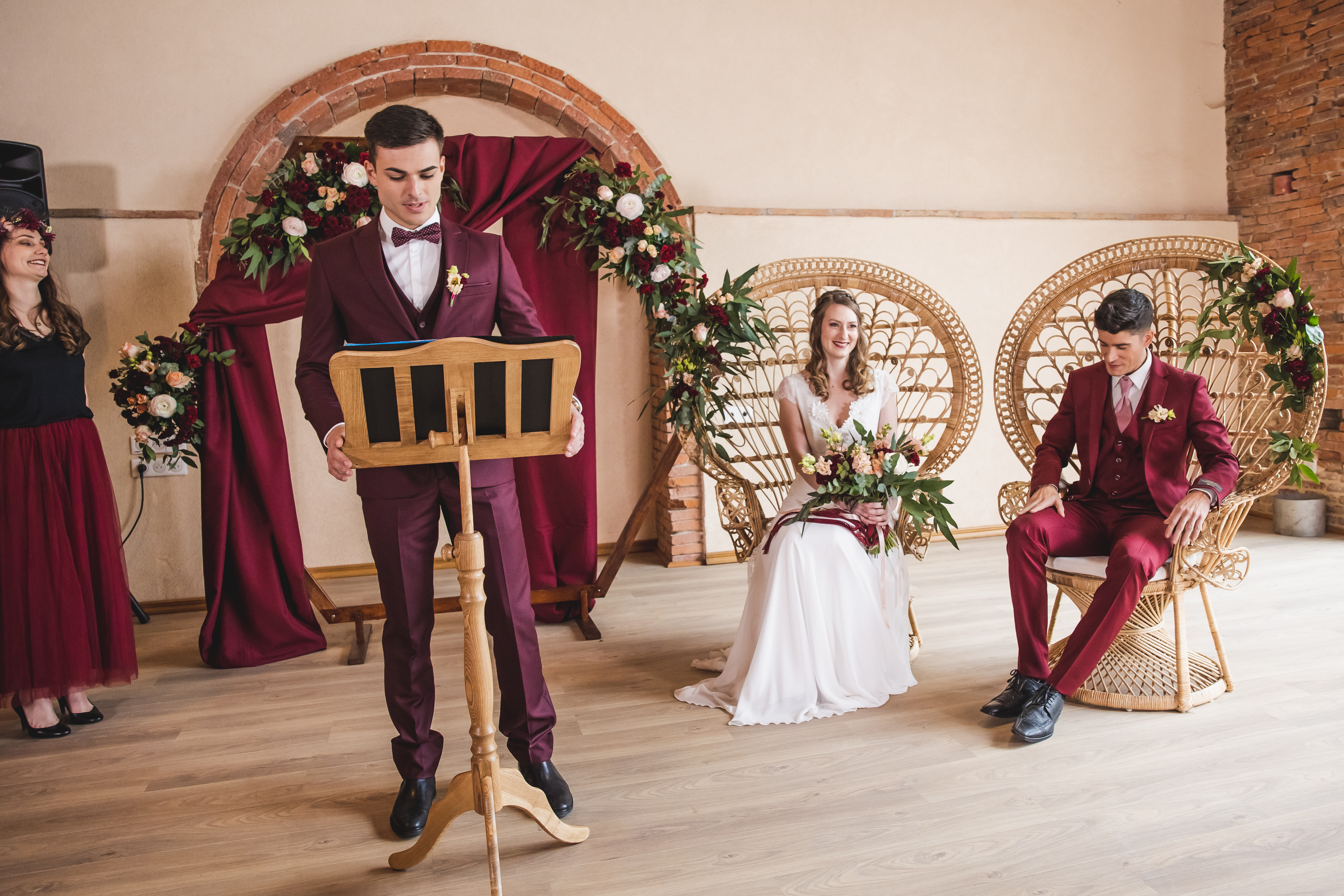 inspiration-mariage-color-block-burgundy