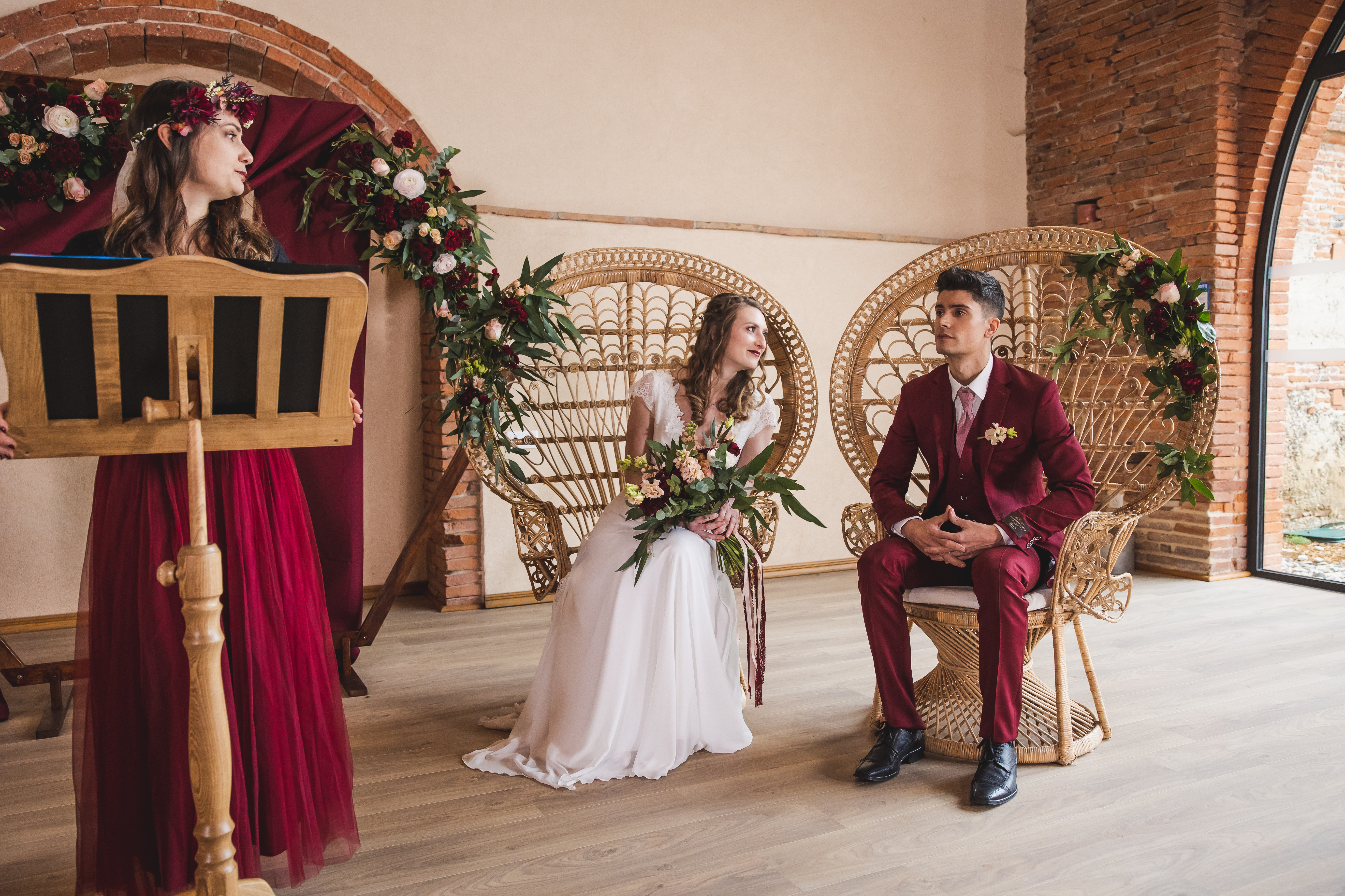 inspiration-mariage-color-block-burgundy
