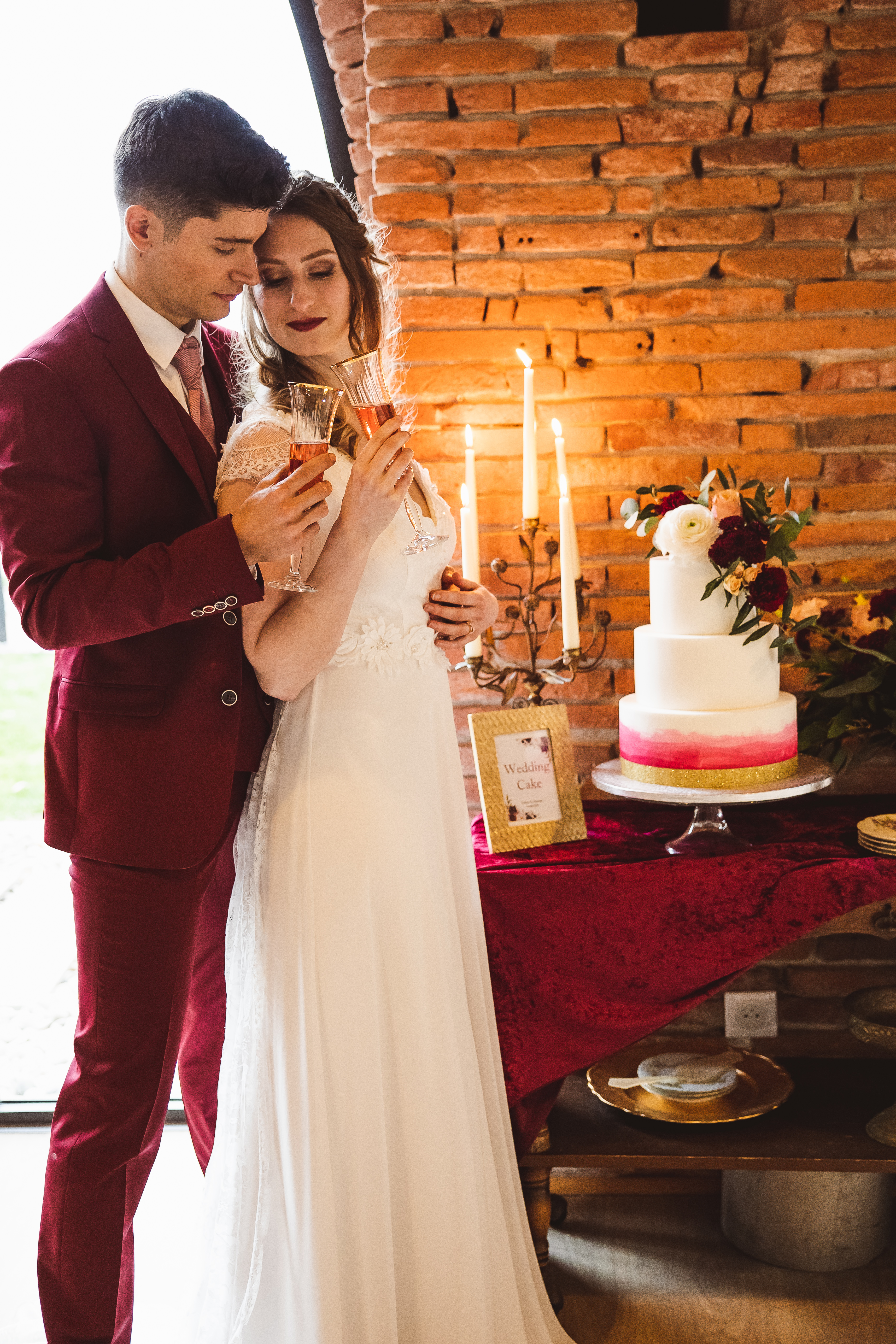 inspiration-mariage-color-block-burgundy